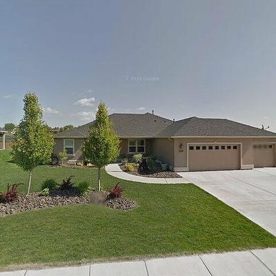 4519 Indian Ridge Dr, Pasco, WA 99301