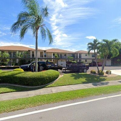 4525 Country Club Blvd, Cape Coral, FL 33904