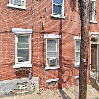 4525 Smick St, Philadelphia, PA 19127