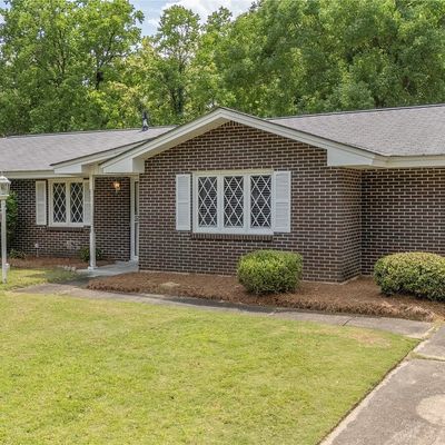 454 Spring Valley Rd, Montgomery, AL 36116