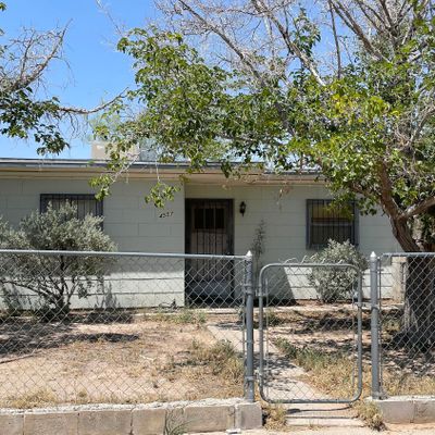 4557 Hercules Ave, El Paso, TX 79904