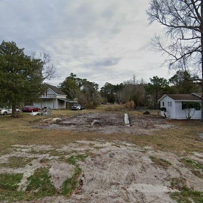 46 East Dr, Jacksonville, NC 28546