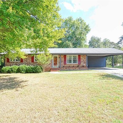 4619 Mountain View Rd, Oakwood, GA 30566