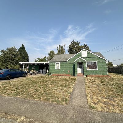 467 17 Th St, Springfield, OR 97477