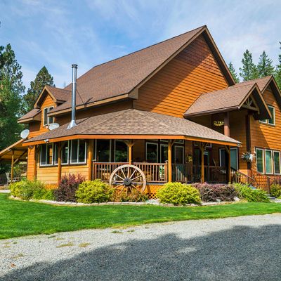 470 Grouse Hill Rd, Bonners Ferry, ID 83805