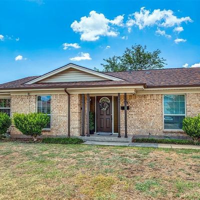 4706 Colgate Ln, Garland, TX 75042