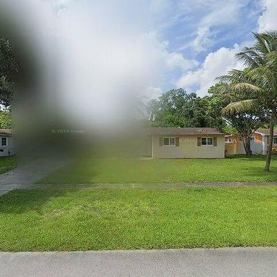 4713 Nw 3 Rd St, Plantation, FL 33317