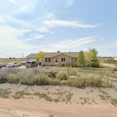 479 N Desert Cove Dr, Pueblo, CO 81007