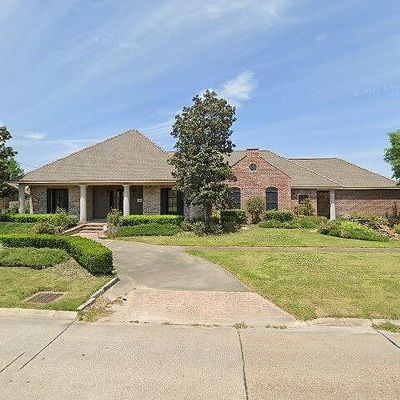 4790 Maplewood Dr, Sulphur, LA 70663