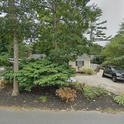 48 Deepwood Dr, East Falmouth, MA 02536