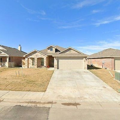 4806 Hinson St, Amarillo, TX 79118