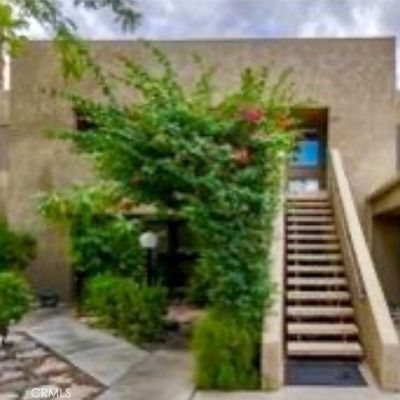 481 Bradshaw Ln, Palm Springs, CA 92262