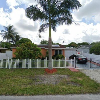 4863 Sw 44 Th Ter, Fort Lauderdale, FL 33314