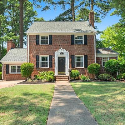 49 Shirley Rd, Newport News, VA 23601