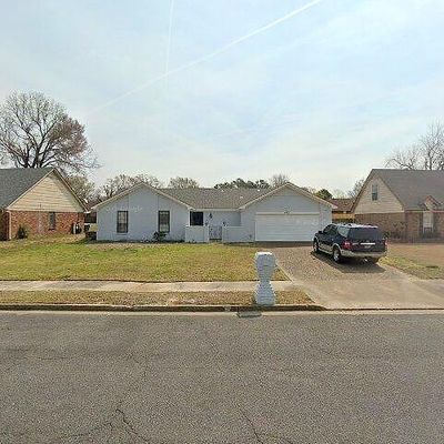 4902 Whitworth St, Memphis, TN 38116