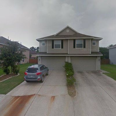 492 Folk Crest Ln, Dickinson, TX 77539