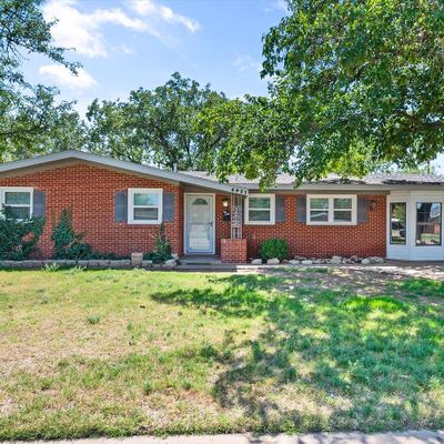 4921 49 Th St, Lubbock, TX 79414