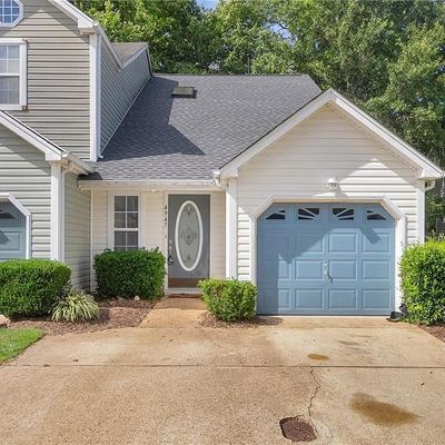 4947 Kemps Lake Dr, Virginia Beach, VA 23462