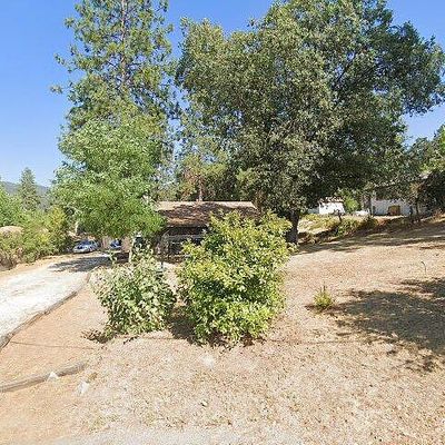 49832 Pierce Dr, Oakhurst, CA 93644