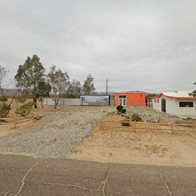 4984 1st St W, Joshua Tree, CA 92252