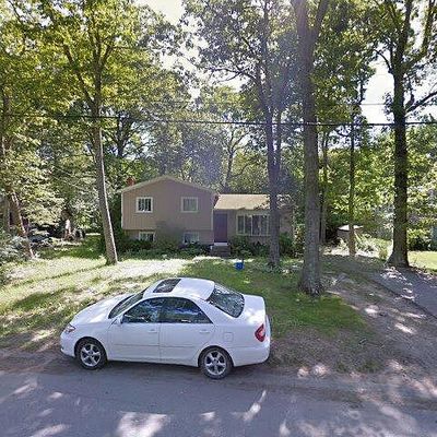 5 Bow Run, Saunderstown, RI 02874