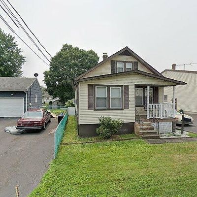 5 Lincoln Ave, East Brunswick, NJ 08816