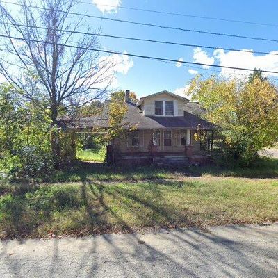 421 Charlotte Ave, Statesville, NC 28677