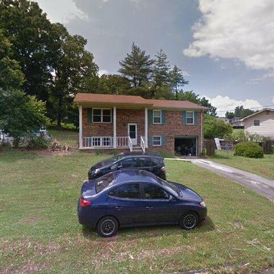 422 Sevier St, Hixson, TN 37343