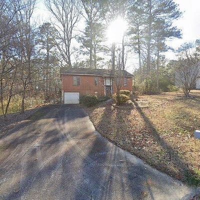 4232 Chickasaw Trl, Douglasville, GA 30135