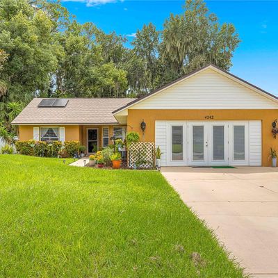 4242 Cactus Ln, Mount Dora, FL 32757