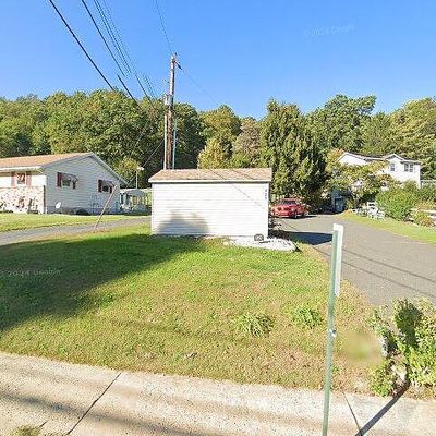 425 N Church St, Bally, PA 19503