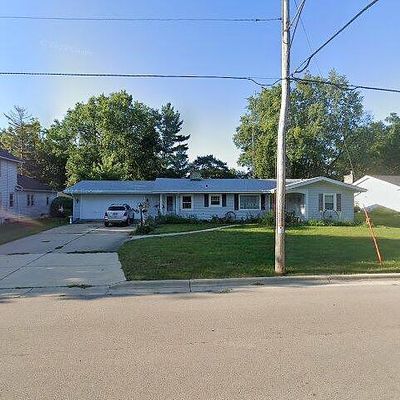 425 W Court St, Elkhorn, WI 53121