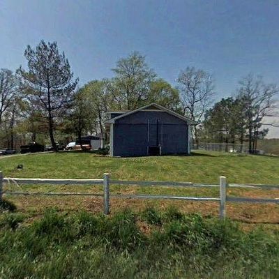 4250 Moore Hollow Rd, Woodlawn, TN 37191