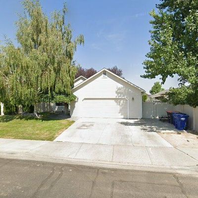 426 Carriage Ln, Twin Falls, ID 83301