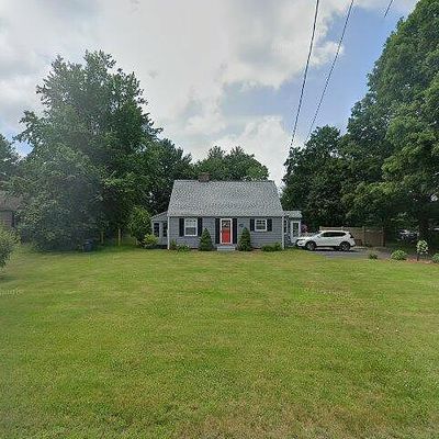 43 Hartford Ave, Granby, CT 06035