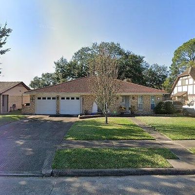 4302 Seneca St, Pasadena, TX 77504