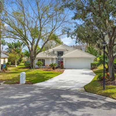 4303 Avenue Cannes, Lutz, FL 33558