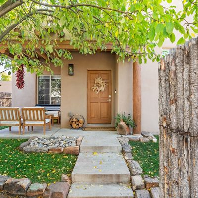 4303 Wandering Trail Ln, Santa Fe, NM 87507