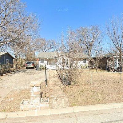 4305 Burly St, Forest Hill, TX 76119