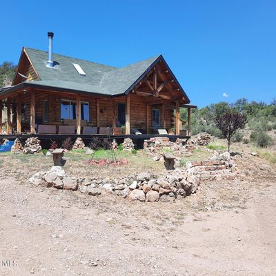 43300 N Constitution Pass, Seligman, AZ 86337