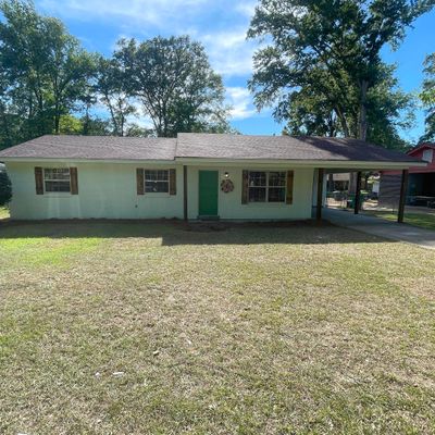 434 Winterset Dr, Columbus, MS 39702