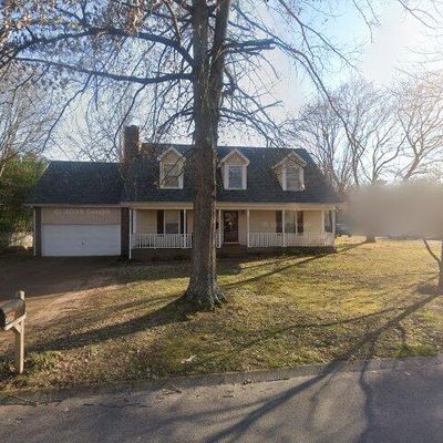 437 Maplegrove Dr, Franklin, TN 37064