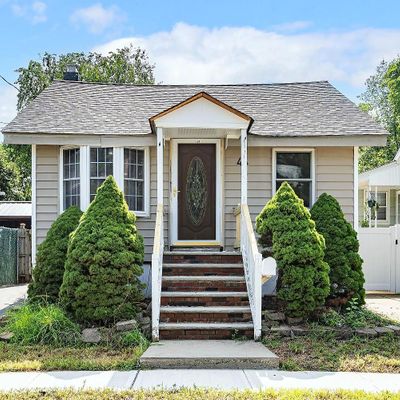 44 South St, Spotswood, NJ 08884