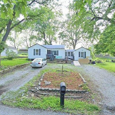 4414 S Cottage Ave, Independence, MO 64055