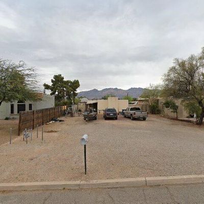 4425 E Waverly St, Tucson, AZ 85712