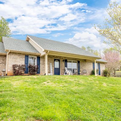 4426 Smedely D Butler Dr, Maryville, TN 37803