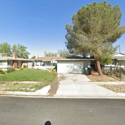 44252 4 Th St E, Lancaster, CA 93535