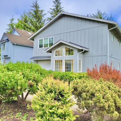 444 Combs Cir, Yachats, OR 97498