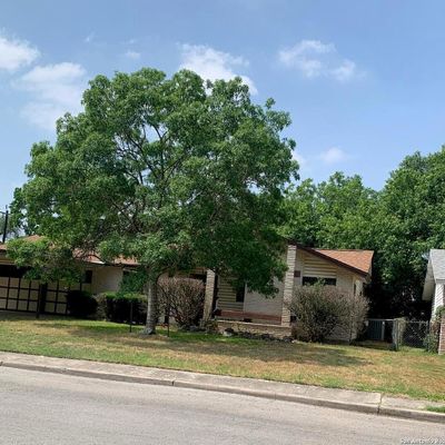 5235 Happiness St, San Antonio, TX 78219