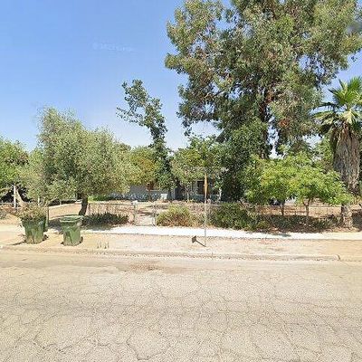 524 4 Th St, Orange Cove, CA 93646